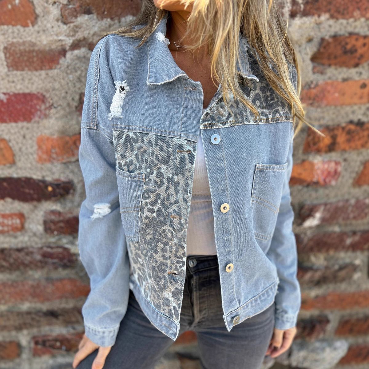 Women's Distressed Denim Jacket With Leopard Print Patchwork, Long Sleeve, Short Length, Loose Fit, Casual & Stylish Coat_mkmklike.com