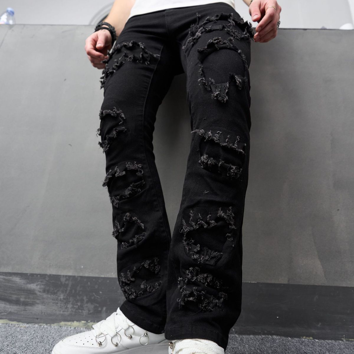 Men's Embroidered Flared Jeans – Slim Fit Black Denim Pants With Vintage Stitching For Retro & Street Style_mkmklike.com