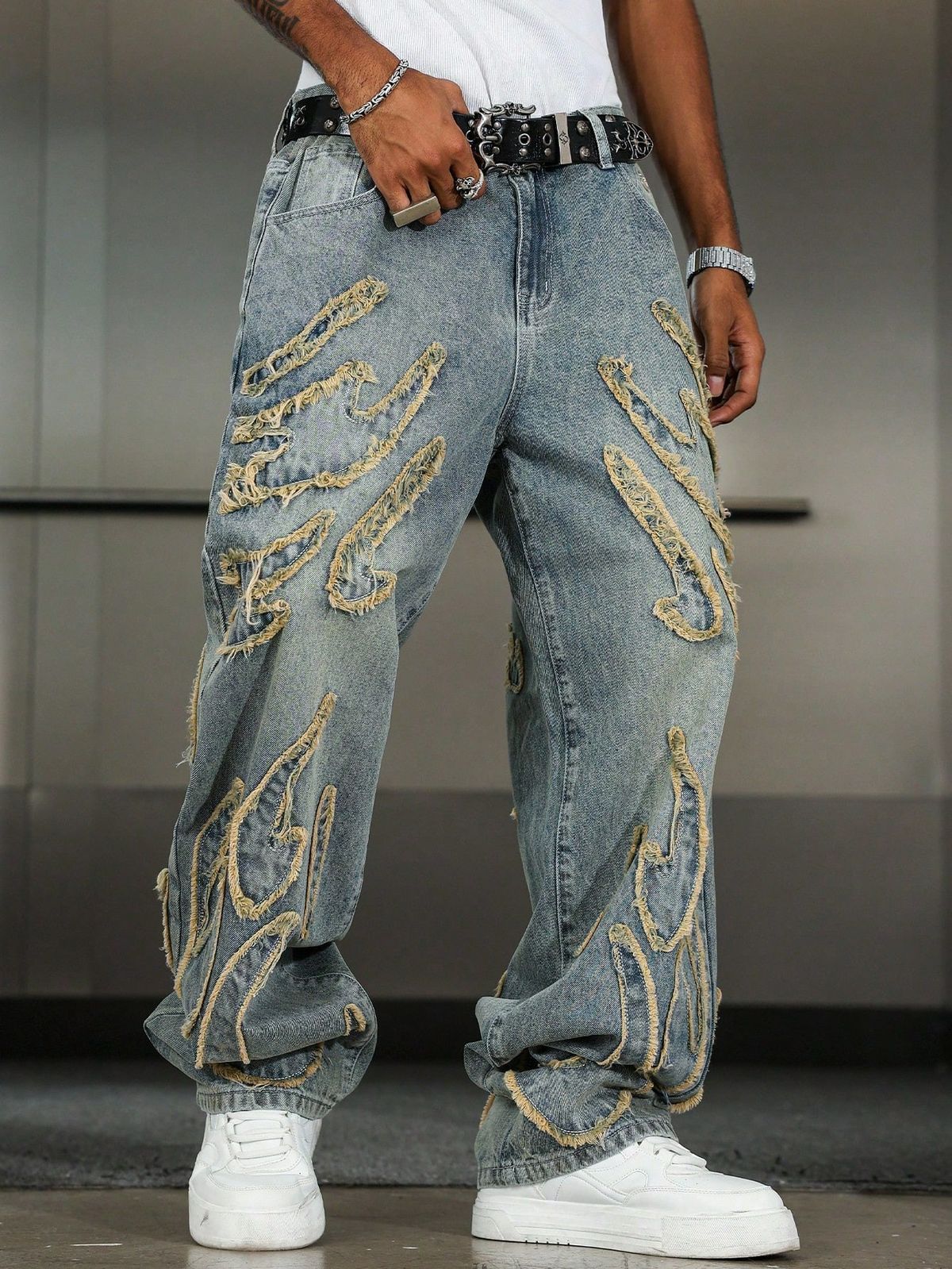 Men's Embroidered Patchwork Jeans – Vintage Streetwear (Distressed Denim, Wide-Leg, Retro Stitching, High Fashion, Urban Style)_mkmklike.com