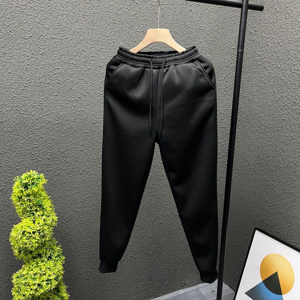 Autumn Light Gray Fleece Lined Sweatpants Men's Trendy Sports Casual Slim Fit Trousers Men's Tapered Long Trousers Trendy_mkmklike.com