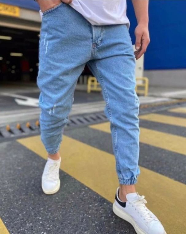 Men's Solid Color Ripped Casual Jeans_mkmklike.com