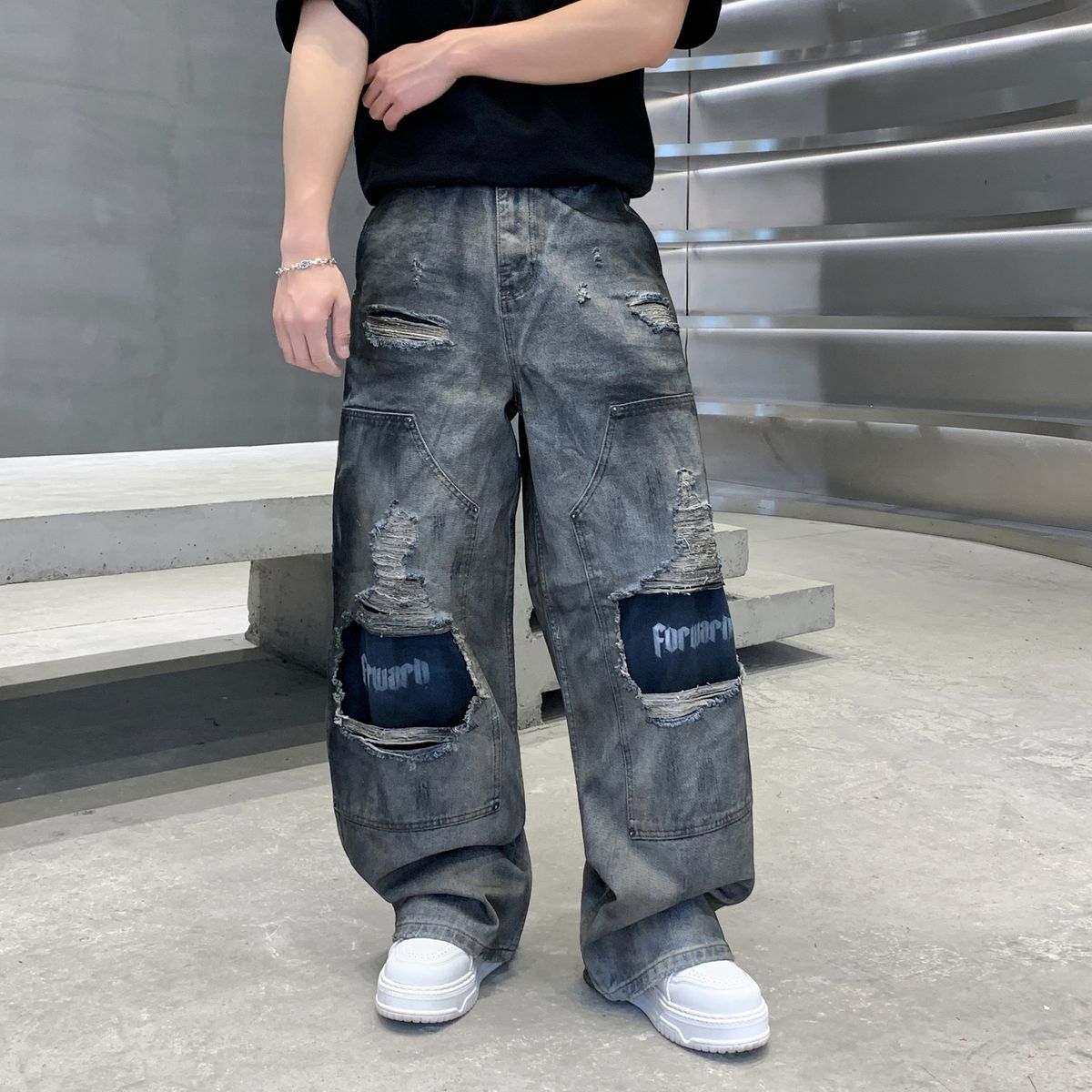 Men's Gray Distressed Jeans – Vintage High Street Baggy Denim Pants With Frayed Hem & Hand-Painted Details – Retro Loose Fit Streetwear Trousers_mkmklike.com