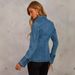 Women's Casual Style Long Sleeved Denim Shirt Single Breasted Lapel Collar Autumn Fashion_mkmklike.com