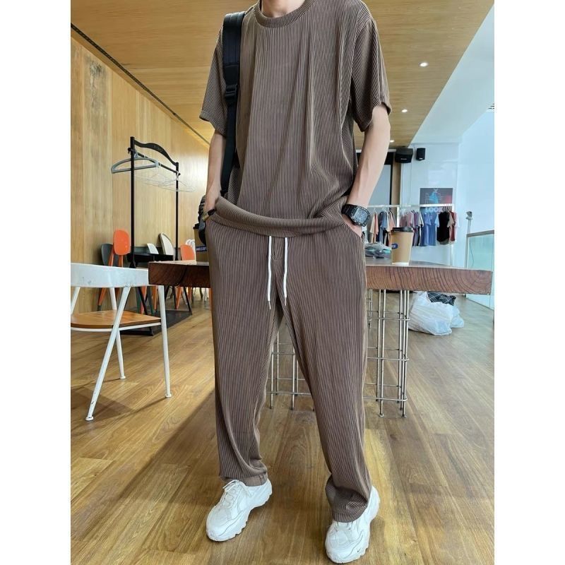 Men's Clothing short sleeved trousers suit men's loose large size cool high end two piece suit for middle aged and young people sports a set of_mkmklike.com