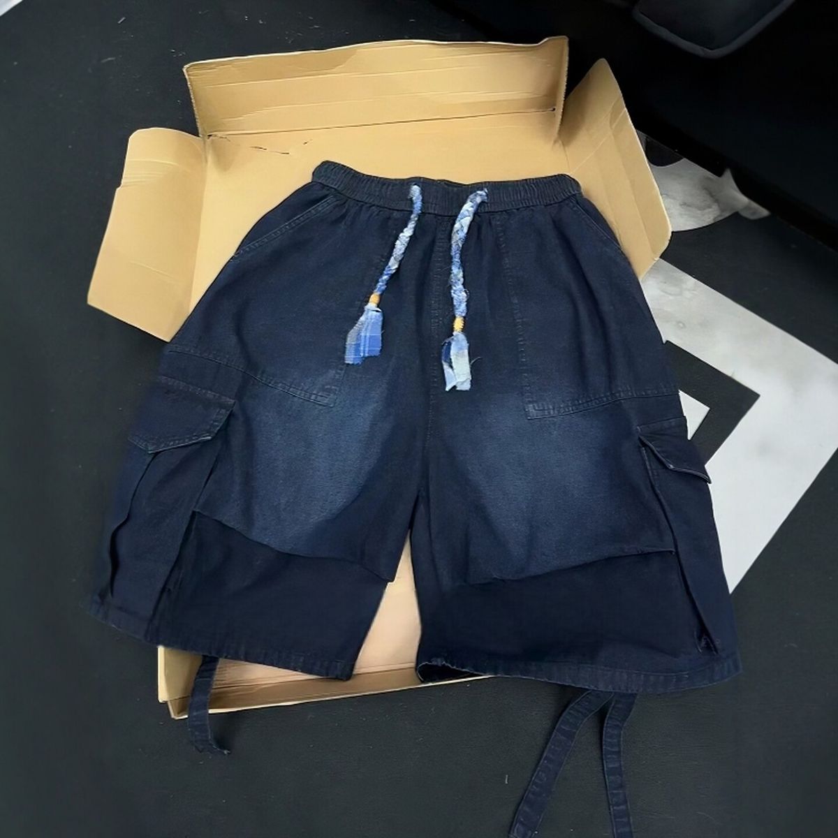 Men's Trendy Versatile Drawstring Cropped Cargo Denim Shorts Multi Pocket Summer Loose High Street Style_mkmklike.com