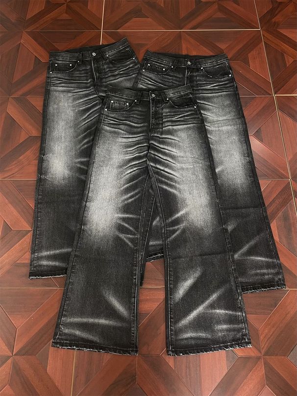 Vintage Washed Black Baggy Straight Jeans For Men - Retro Distressed Denim Pants With Cat Whiskers & Hand-Painted Details_mkmklike.com