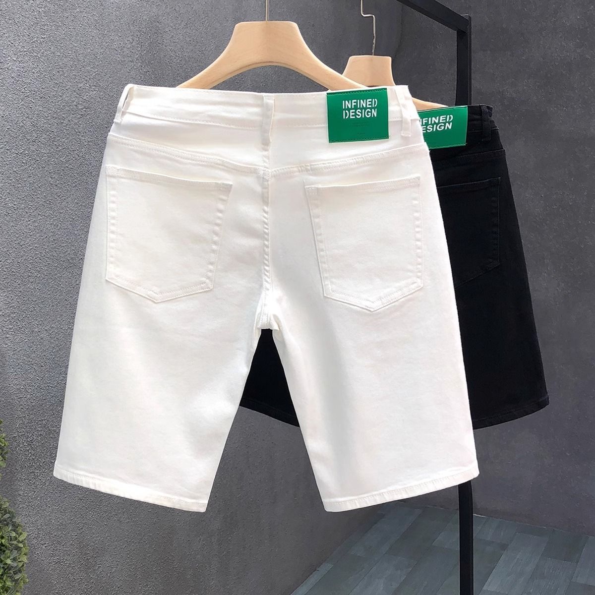 Men's Slim-Fit White Denim Shorts – High Waist, Classic 5-Pocket Design, Summer Casual Short Pants (Cotton, Hand Wash Recommended)_mkmklike.com