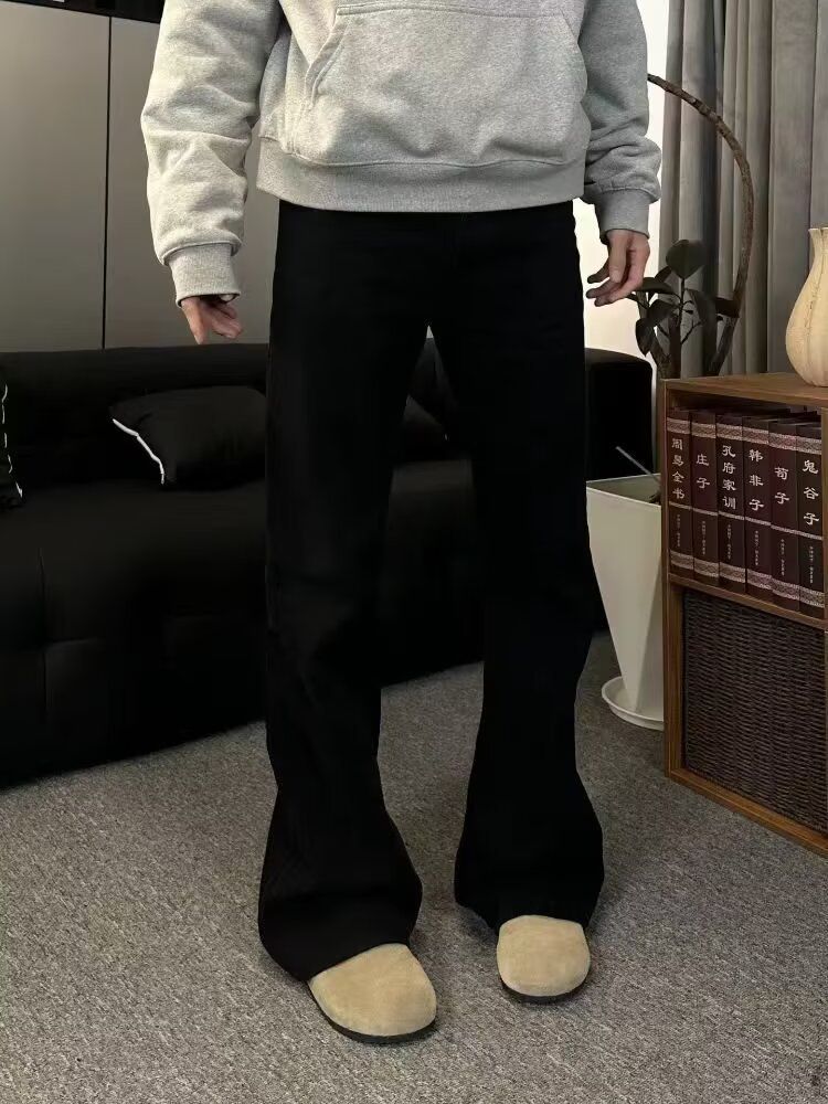 Korean Street Style Black Flared Jeans For Men – Slim Cleanfit Straight Leg Casual Pants (S-XXXL)_mkmklike.com