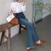 High-Waisted Flared Jeans For Women – Vintage Washed Denim With Metal Accents (Blue, Classic Fit)_mkmklike.com