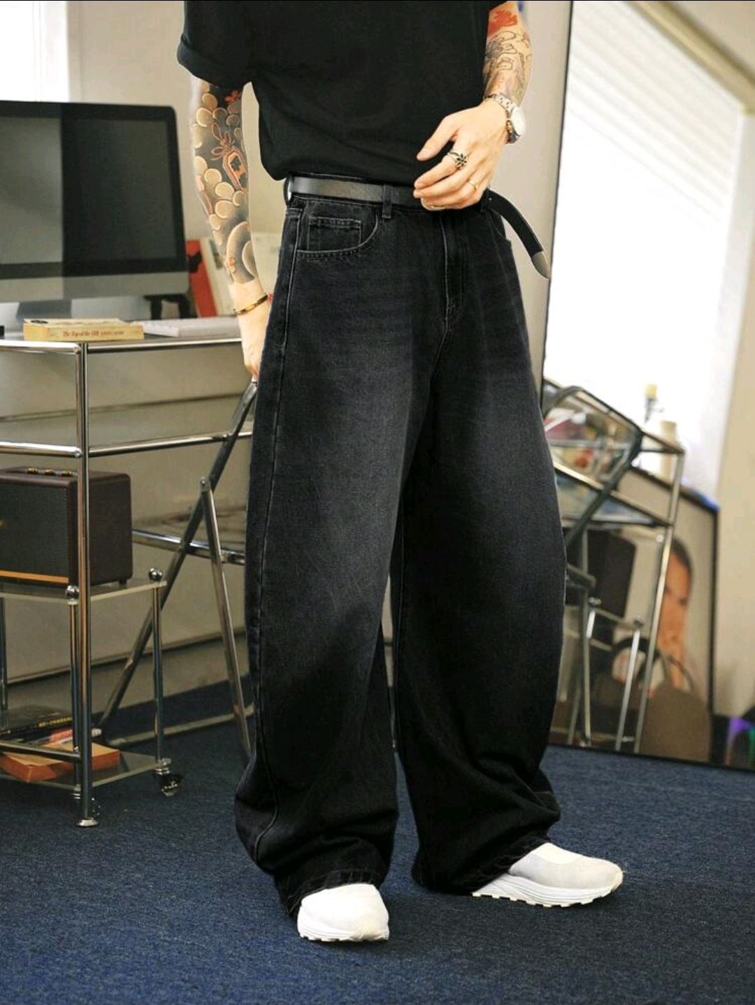 "Men's Vintage Flared Jeans – Retro 70s Wide-Leg Denim Pants With High Waist & Distressed Wash, Streetwear Staple For Casual & Night Out"_mkmklike.com