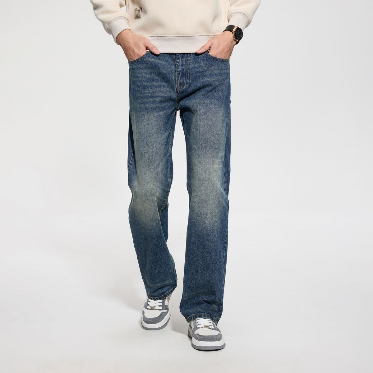 Men's Washed Distressed Jeans Loose Fit Straight Leg Casual Commuter Pants Mid Waist Wide Leg Trendy_mkmklike.com