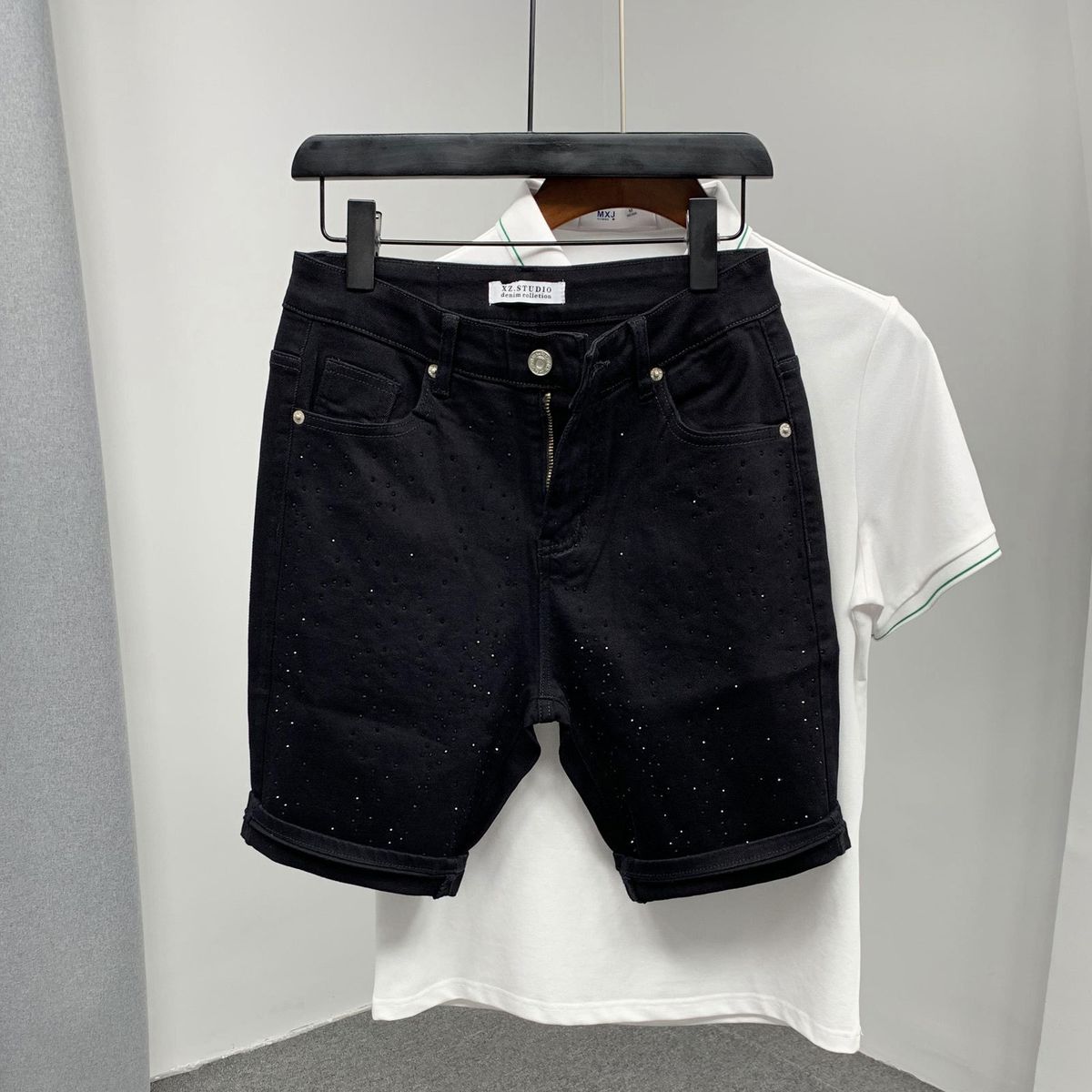 Men's Clothing Hot Diamond Slim Stretch Denim Shorts Summer New Men's White 4 Point Pants_mkmklike.com