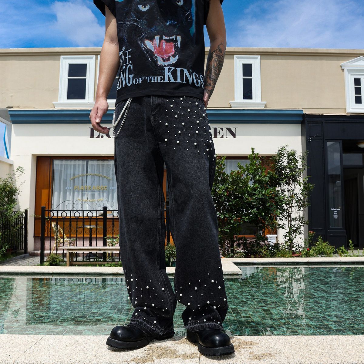 Men's American Streetwear Loose Straight-Leg Jeans Embellished Denim Pants with Beaded Details_mkmklike.com