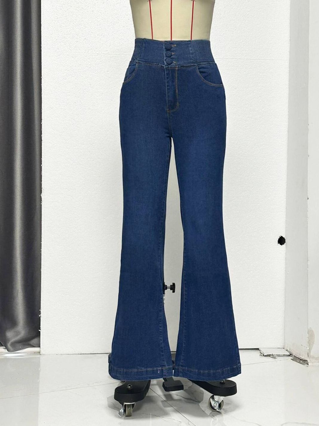 K Elastic Waistband, High Waistband, Elastic And Slim Fit, Slightly Flared And Lifted Buttocks Denim Pants_mkmklike.com