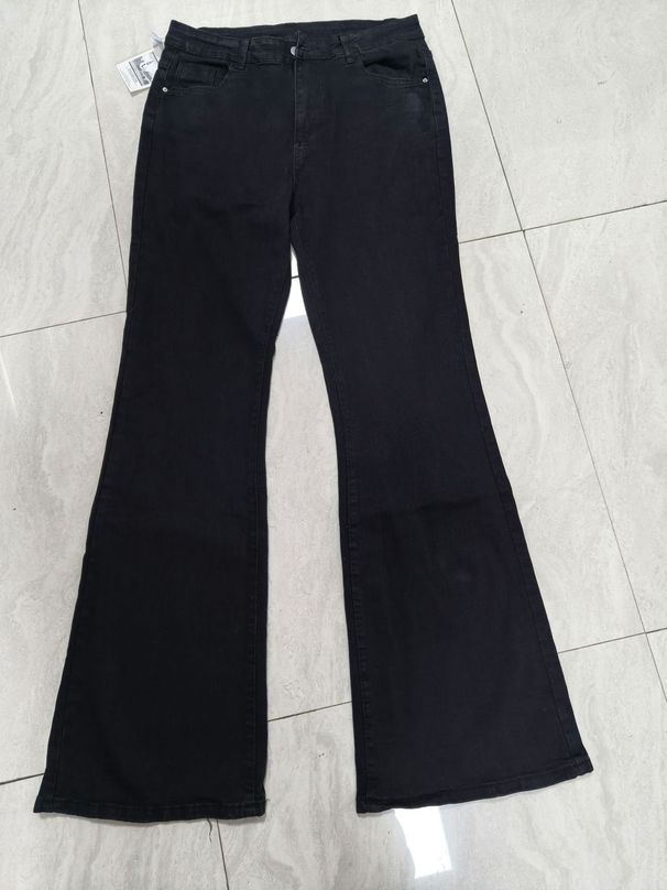 Retro Washed High-Waisted Flared Jeans Vintage Ripped Denim Water Wave Stitching Stacked Hem Unisex Y2K Revival Streetwear_mkmklike.com