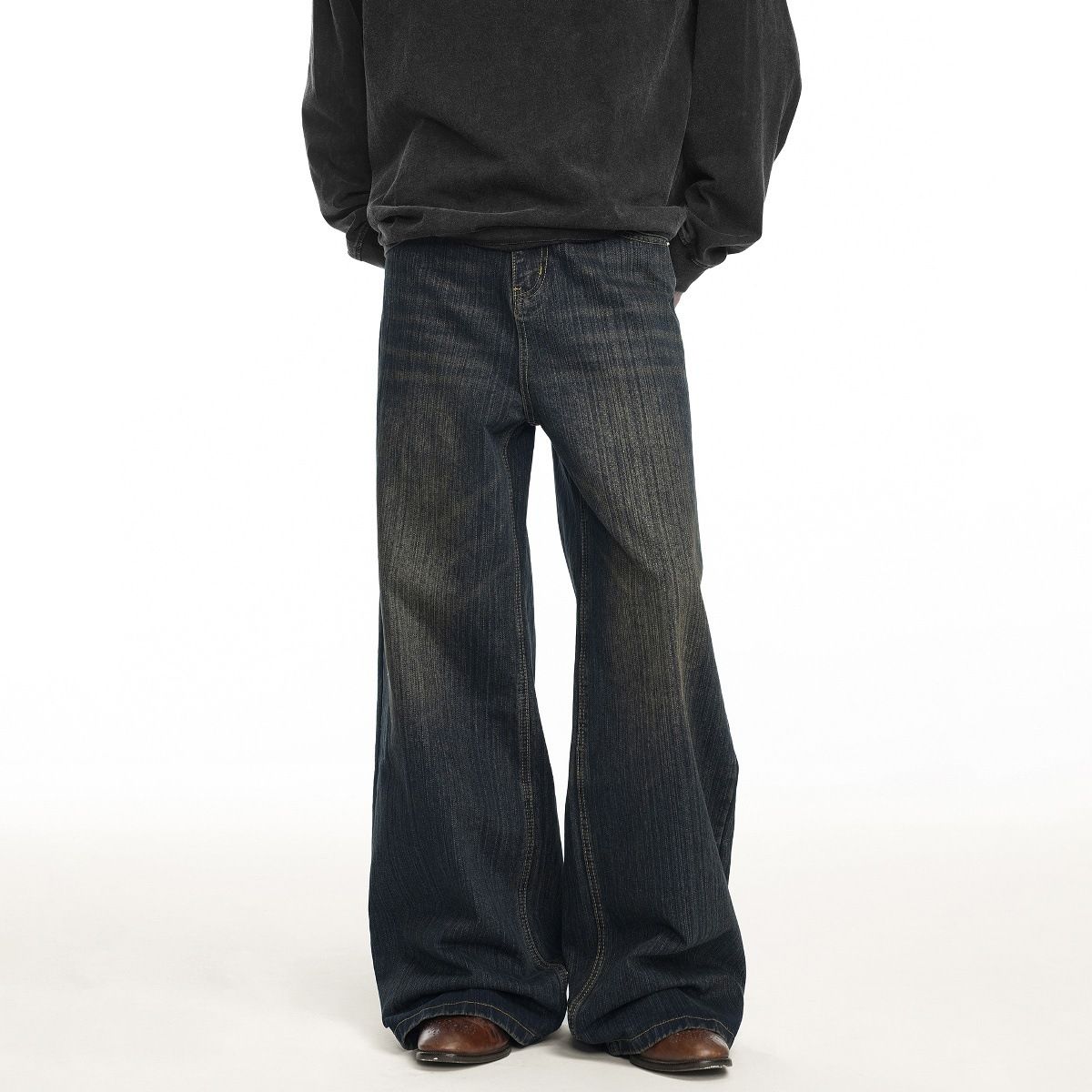 "Vintage High-Waisted Wide-Leg Jeans - Retro Straight Denim Pants For Men, Oversized 90s Streetwear With Floor-Grazing Hem, Minimalist Distressed Wash_mkmklike.com