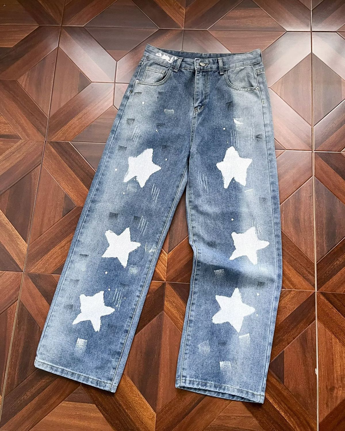 Vintage Distressed Paint Graffiti Star Straight Loose Fit Jeans For Men - Retro Denim Pants With Washed Effect, Comfortable Casual Trousers_mkmklike.com
