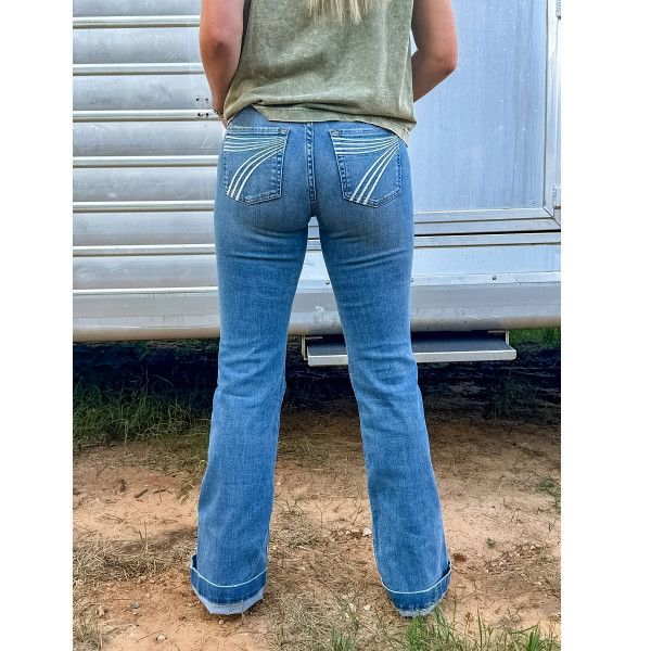 Slim Fit mid Waist Embroidered Slightly Flared Denim Jeans Long Women's Clothing for Spring Autumn Season_mkmklike.com