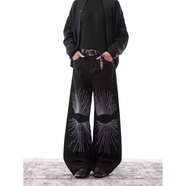 Men's Oversized Distressed Denim Jeans Gothic Streetwear Pants with Thorn Embroidery Flared Hem Dark Aesthetic for Urban Edge_mkmklike.com