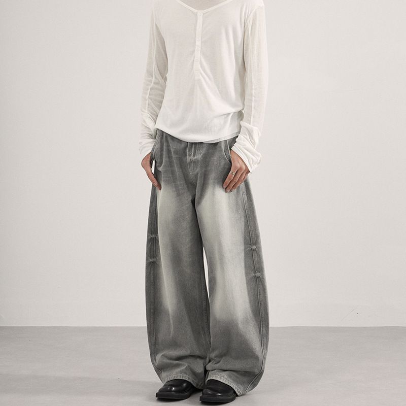 Washed Relaxed-Fit Jeans Classic Smoke Grey With Whiskering & Distressed Details (Men’s & Women’s, Mid-Rise, Non-Stretch, 83% Cotton, Straight Leg)_mkmklike.com